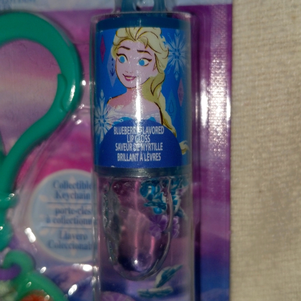 Disney Frozen floatin lip gloss key chain/ bag charm "blueberry" plant-b… - Picture 5 of 5